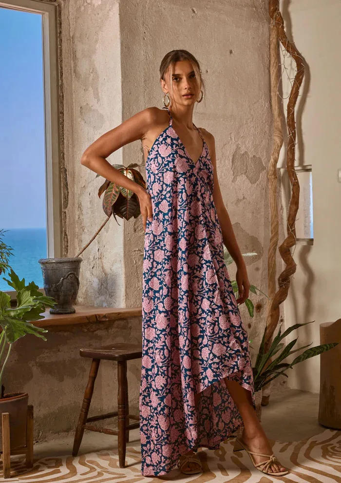 

Casual Boho Printed Dress Fashion Vacation Style V-neck Halter Neck Backless Lace Up A-line Big Hem Long Dress Summer New Style