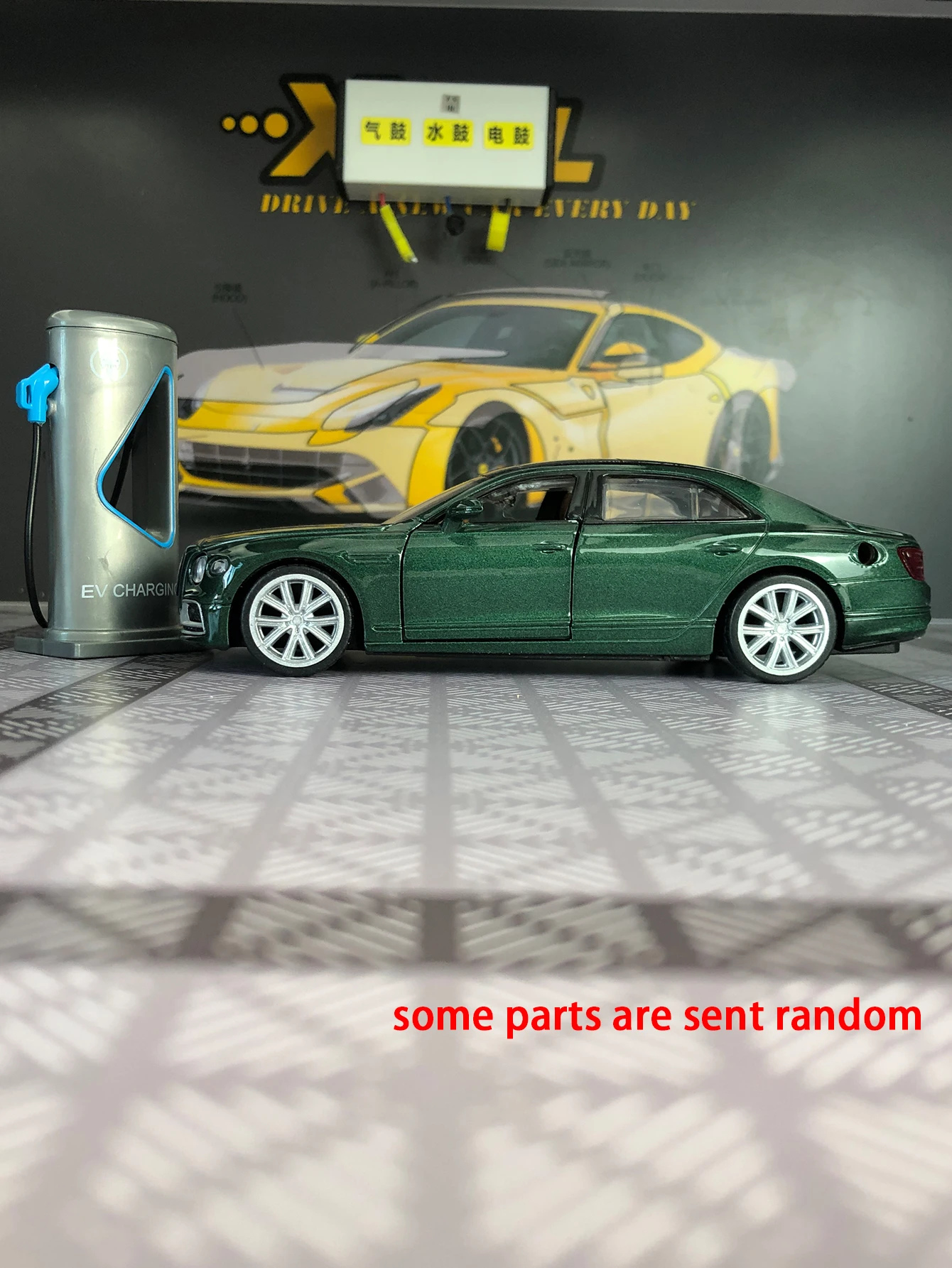 1: 38 محاكاة سبائك الزنك BENTIEY FIYING SPUR HYBRID، نموذج ثابت، مقتنيات معدنية هدية سيارة