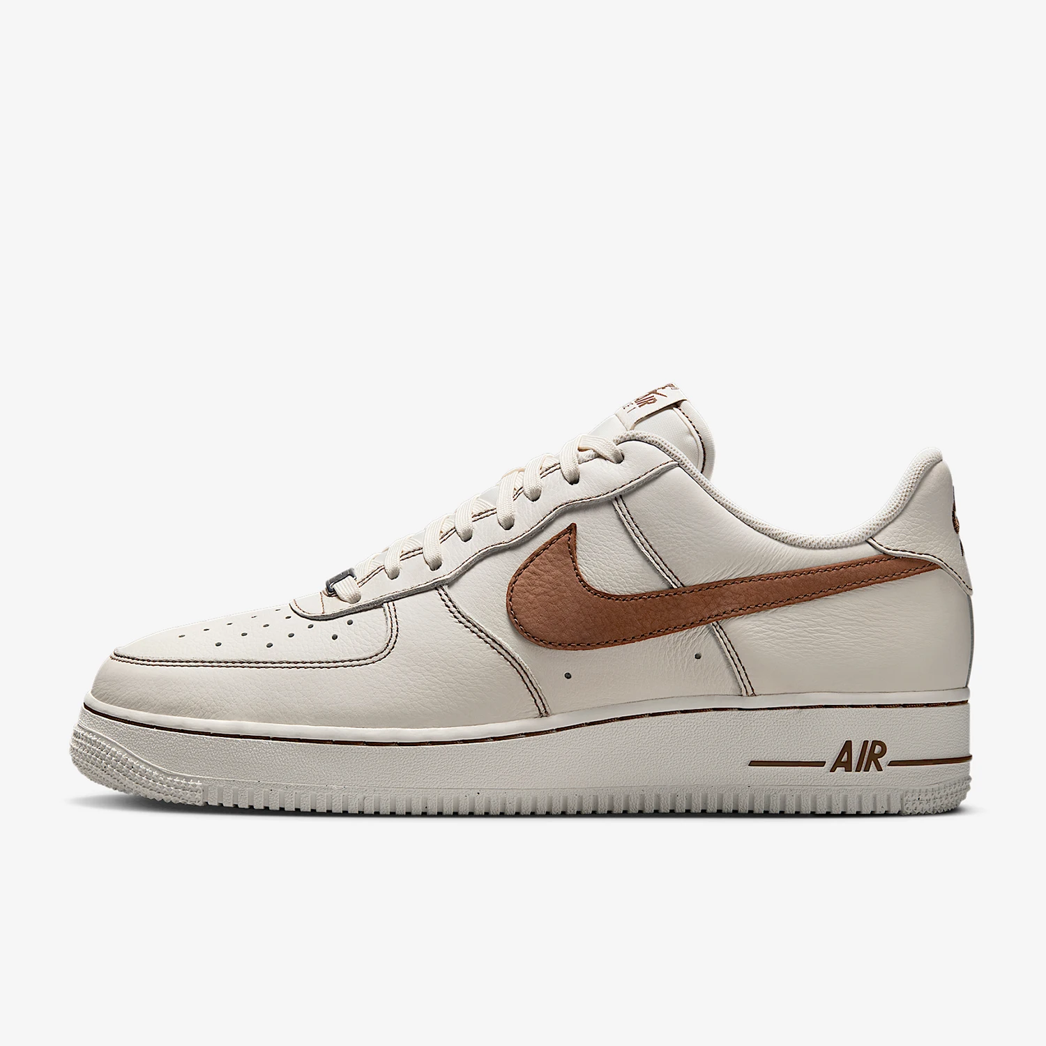 Scarpe sportive leggere classi - Nike Shoes Air Force 1 recensione e prezzo