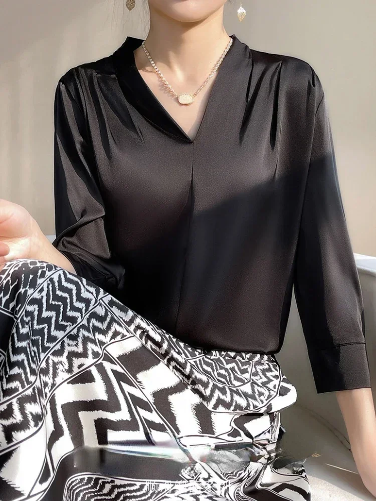 

Summer V-neck Silk Satin Blouses for Women Korean Style Fashion Nine Quarter Sleeves T-shirt Temperament Elegant Women Shirts