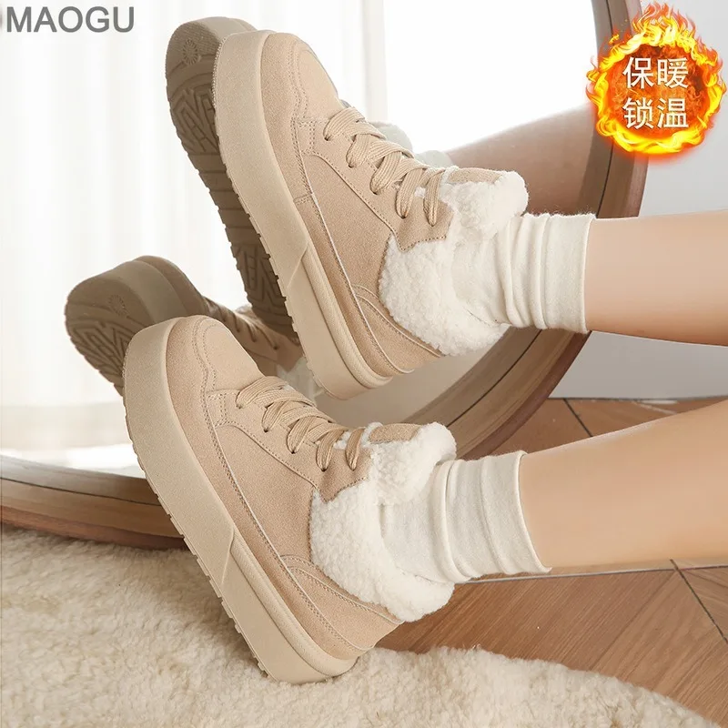 2024 Winter Neue frauen Warm Halten Baumwolle Schuhe Mode Plattform Lace Up Low Top Sneakers Frauen Casual Plus Samt schnee Stiefel