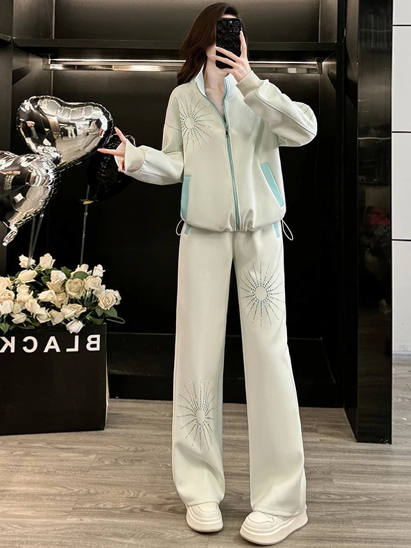 

Fashionable Casual Sportswear Set Women's Spring 2026 Trendy Anti-Aging Jacket Top Wide Leg Pants Two-Piece Ensemble