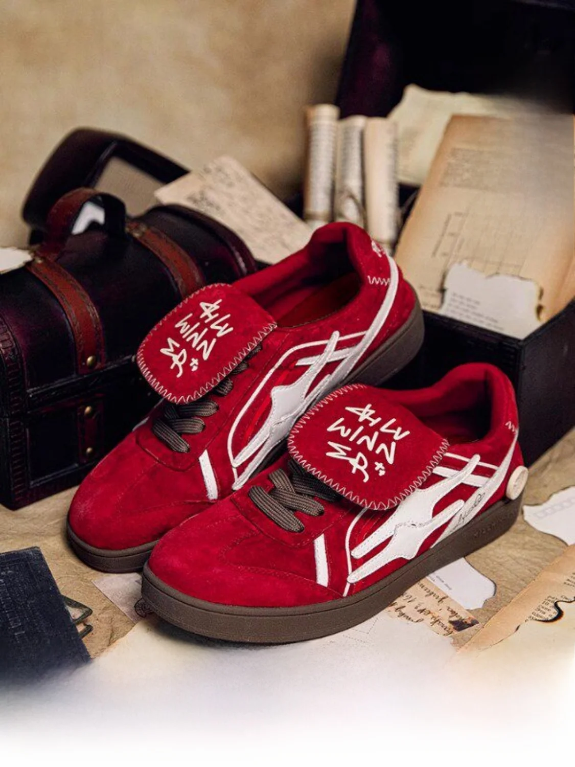 

Killwinner Casual Low-Top Unisex Sneakers Fashionable All-Match Leisure Shoes for Men And Women Synthetic Leather Inner Material