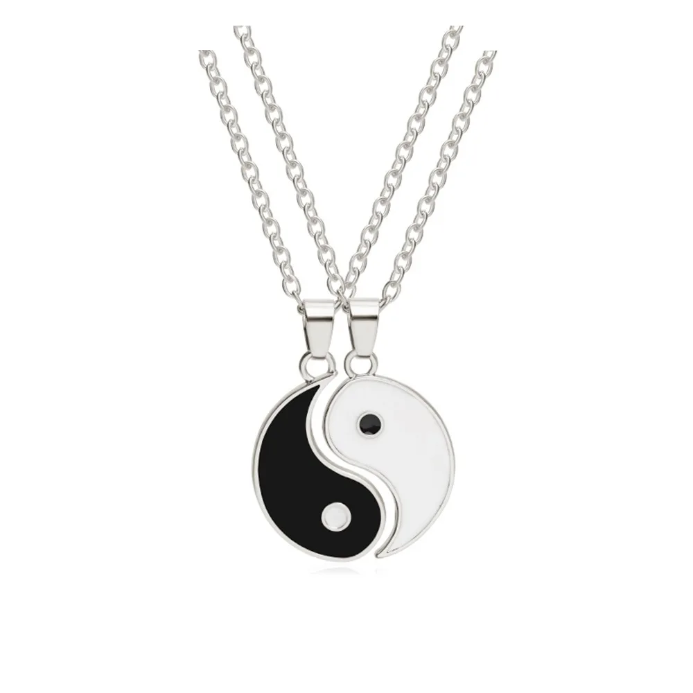 New 2Pcs Tai Chi Yin Yang Eight Trigrams Pendant Necklaces Set for Couple Silver Color Chain Matching Lover Choker Collar Gift