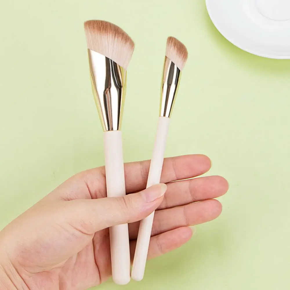 Precise Concealer Brush para Finish Cosméticos, contorno de maquiagem, artistas Game-Changing Concealer, fundação versátil