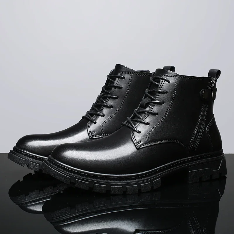 Zapatos altos de cuero genuino para hombre, zapatos cálidos de felpa a la moda para invierno, botines para exteriores con cordones, Botas antideslizantes para motocicleta