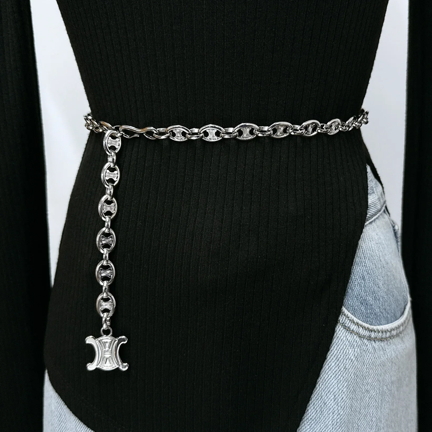 العصرية سلسلة معدنية مجوهرات الجسم للنساء فستان الجينز مطابقة التبعي ريترو ستايل السيدات الخصر سلسلة الإكسسوارات العصرية