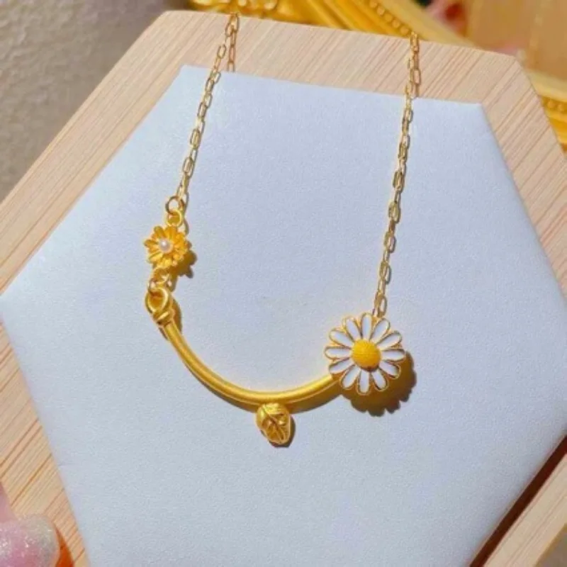 Alluvial Gold Cute Romantic Daisy Chain Pop Smile Cherry Blossoms Sun Fashion Jewelry Women's Clavicle Chain Pendant New 2024