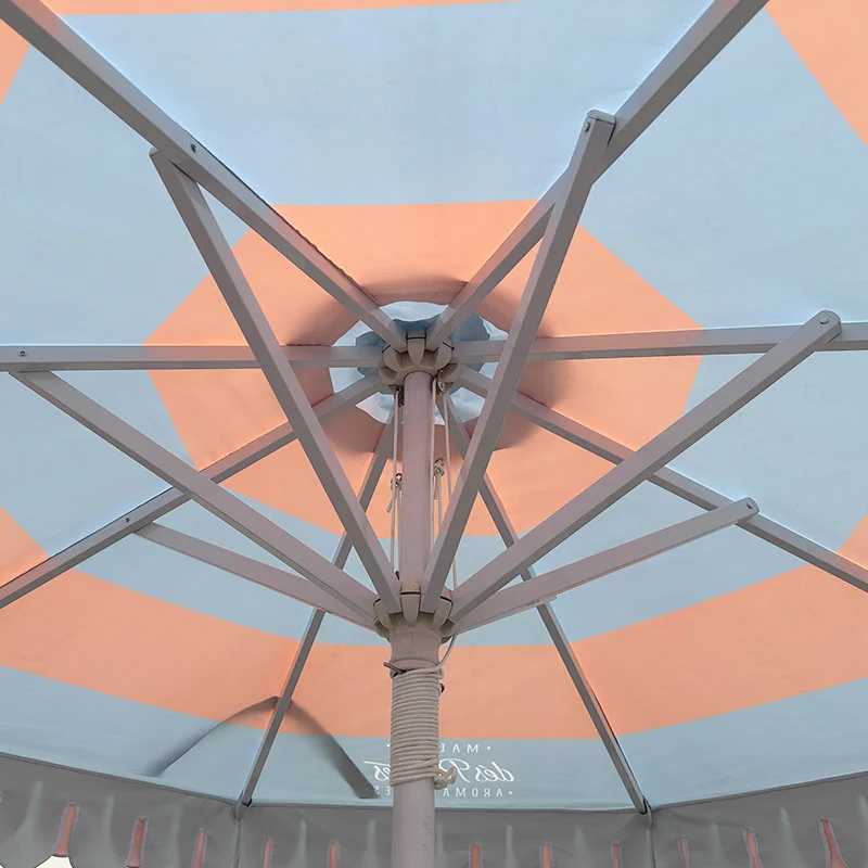 Outdoor seaside umbrella villa, pool column umbrella homestay, imitation wood grain thickened, wind-resistant courtyard, beach