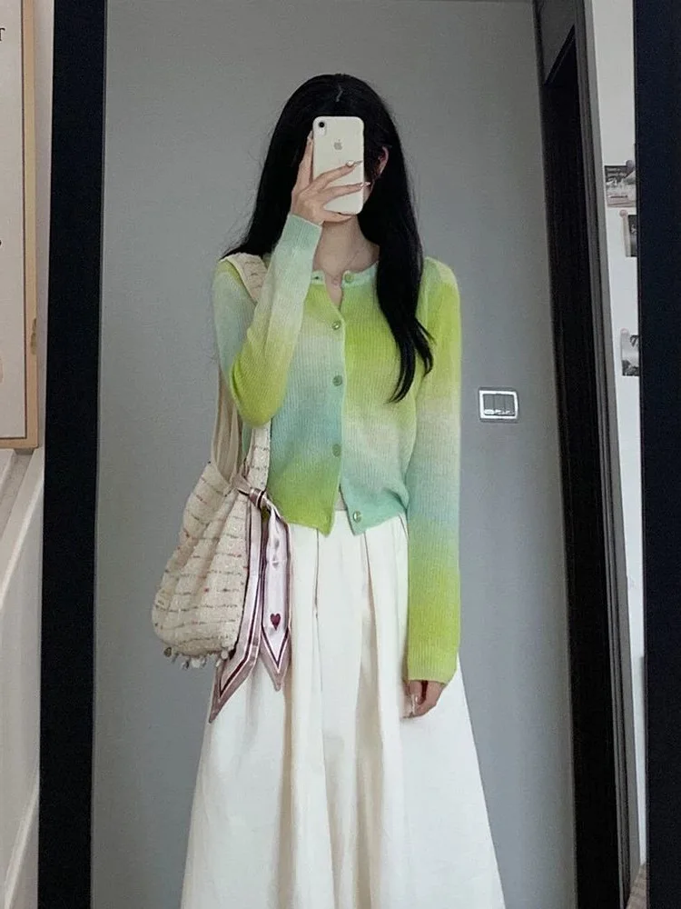 Fresh Green Gradient Knit Cardigan O-Neck Long Sleeve Loose Thin Sweater 2026 Spring New Versatile Women's Casual Outerwear