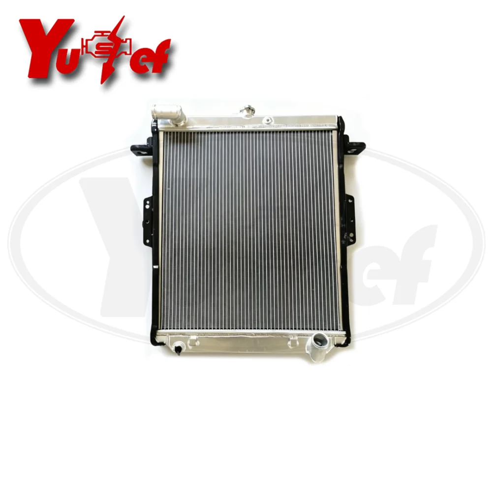 

All aluminum radiator For Toyota Landcruiser′ 05 Fzj7 MT 48mm # 16400-66160 1640066160