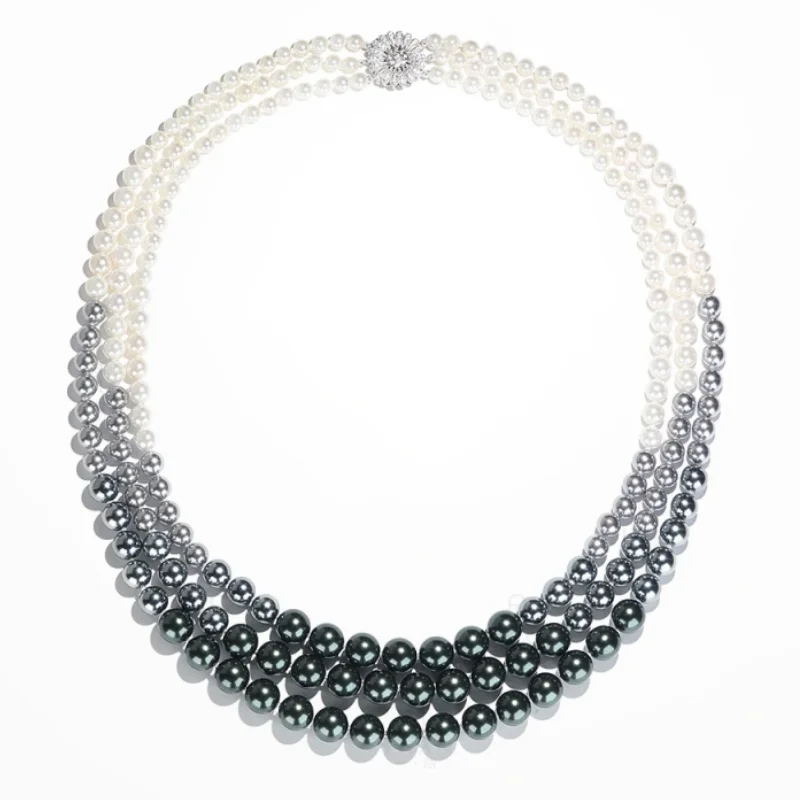 

Bellux Sweater Chain 925 Silver Synthetic Zircon Designer's Bamboo Smoke Wave Moon Gradient Shell Pearl Multi Layer Necklace