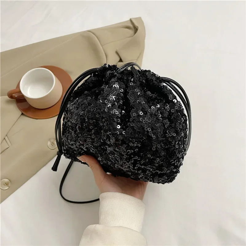 

Casual Versatile Hot Selling Sequin Drawstring Women's Crossbody Bag 2025 New Fashion Commuting Party Versatile Women's Handbag