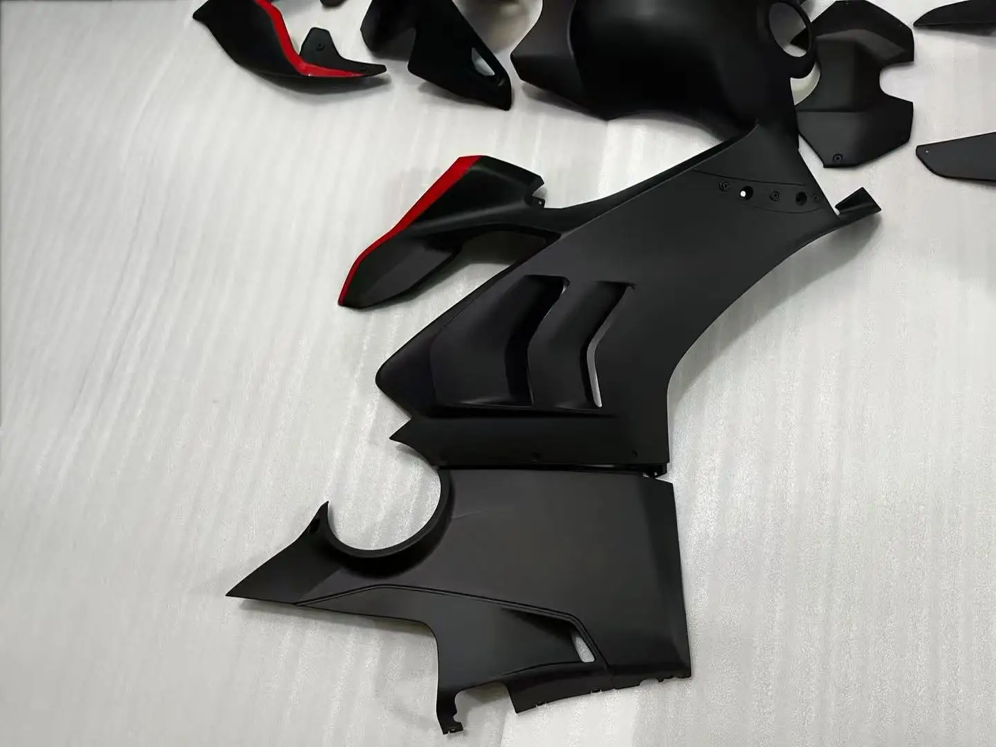 Motorcycle Fairing Kit for  Panigale V4   2020   ABS  Customized Fairing Kit