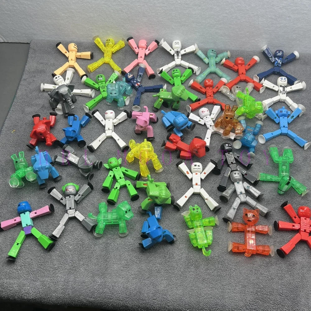 Kan kiezen 8 cm Stikbot Sticky Robot Actie Speelfiguren met Sucker Vervormbare Plastic Dieren Figuur Stikbot Speelgoed