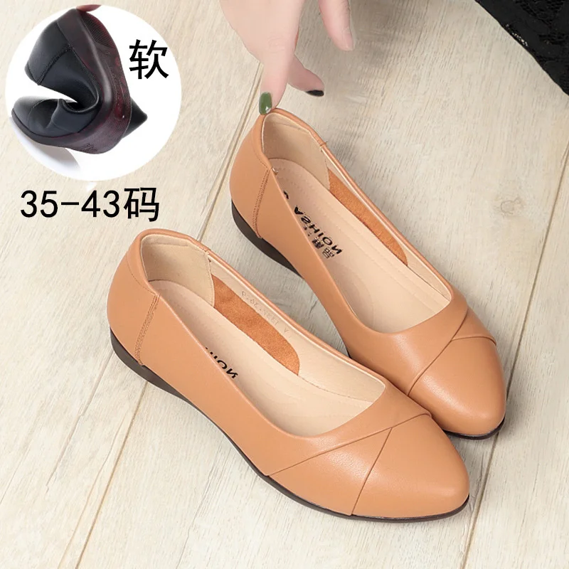 Spring New Soft Leather Women Shoes Low Heel Comfortable Anti-slip Casual Shoes Mid Heel Office Work Flat Single Shoes