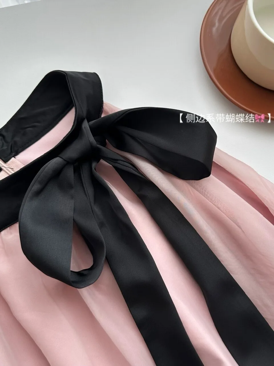Rosa Schwarz Kontrast Spitze Up Neck Kleid Für frauen Frühling Sommer Neue Französisch Stil Bogen Fee Ärmellose Lange Party Dresees