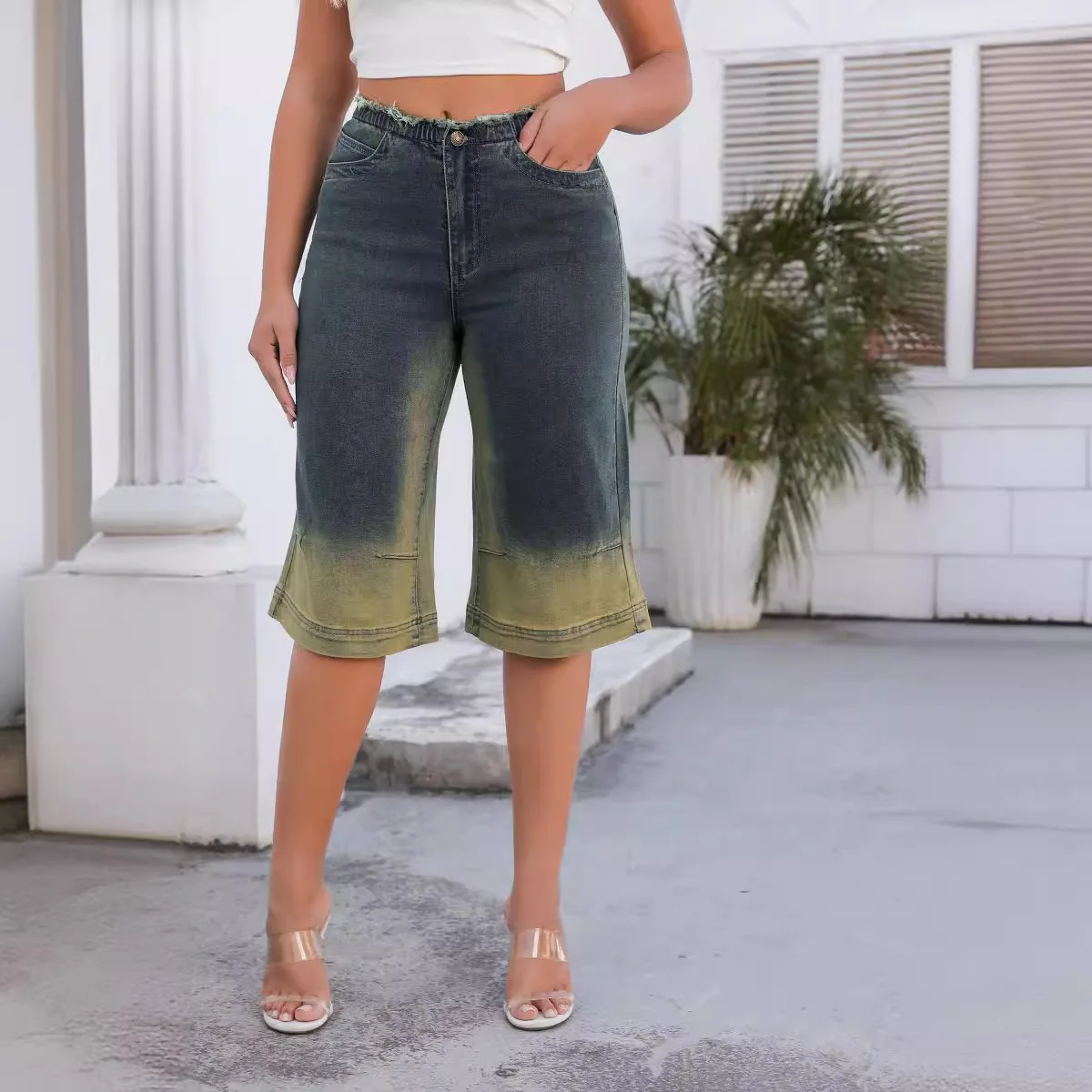 Casual Shorts Women Mid Waist Jeans Cropped Washed Denim Pants Frayed Hem Denim Jeans Button Fly Jeans Pants Front Pocket