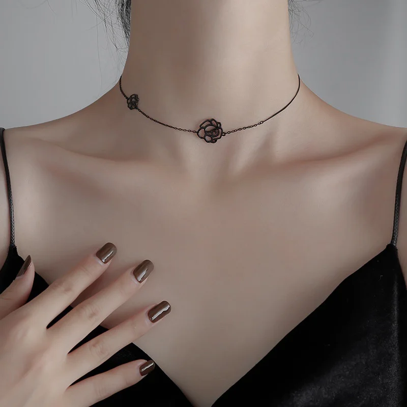 Collar gótico de rosa negra, Collares cortos de Camelia, cadenas para el cuello, Gargantilla, Collares, accesorios estéticos para fiesta, regalo de joyería de moda