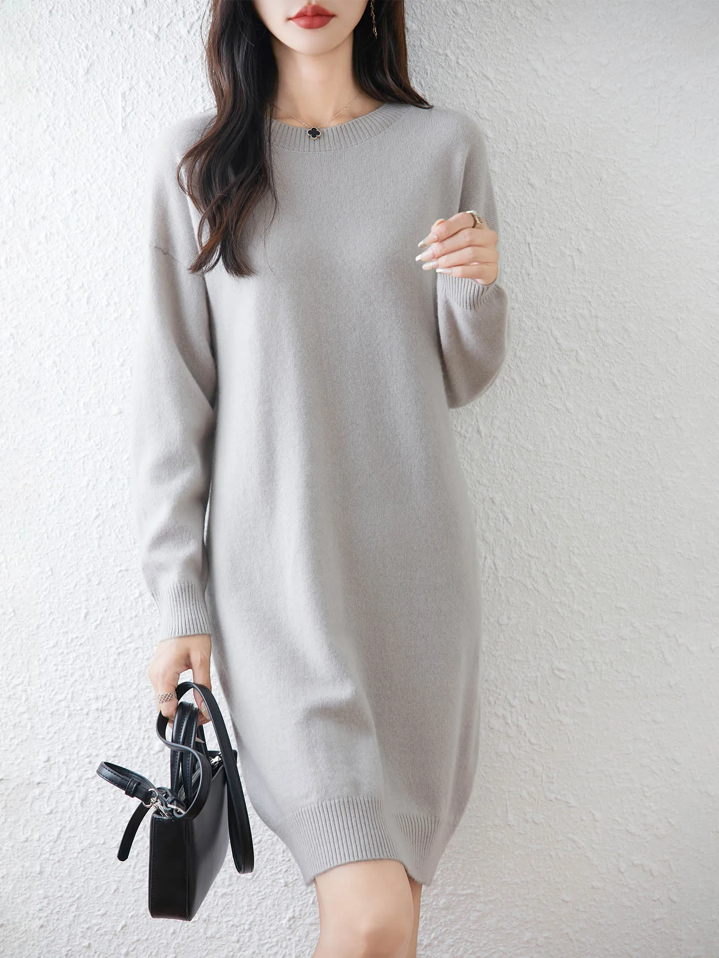 Maglione ampio da donna in lana merino girocollo Camicia sopra la testa in cashmere di media lunghezza Maglieria morbida e confortevole per l'autunno inverno