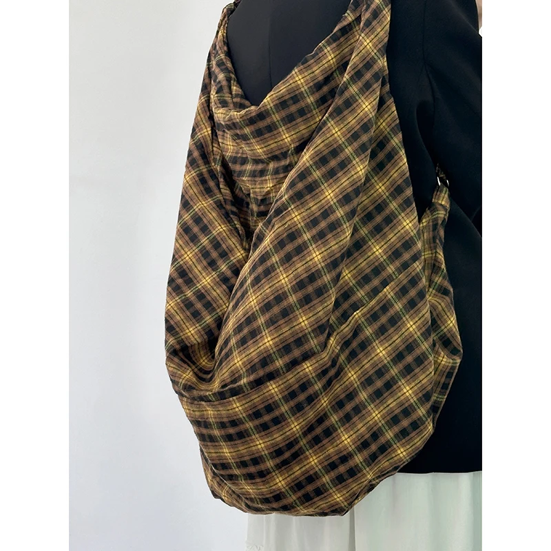 Vintage Plaid Large Capacity Crossbody Trendy Casual Tote Backpack Versatile Handbag Oversized Canvas Armpit Bag Scotland Style