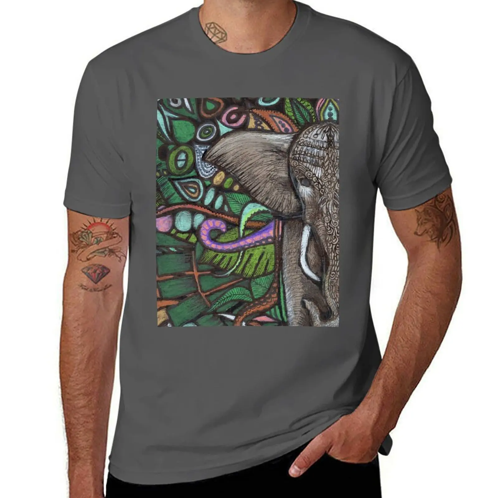 

Elephant, colorful pattern, rainforest T-Shirt Fashion Casual Short Sleeve T-Shirt