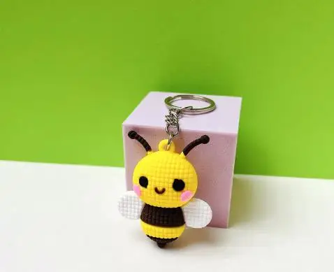 1 Uds nuevo llavero tridimensional de muñeco de dibujos animados de libélula, abeja, mariquita y oruga