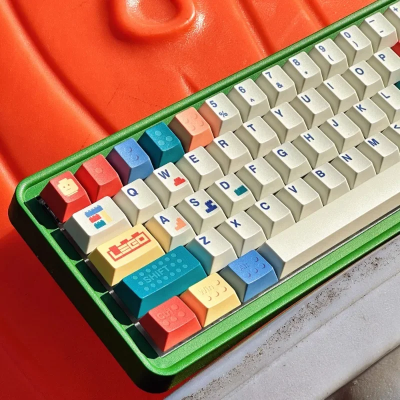 

136Key Block Theme Keycap Set PBT 1.7mm Custom Cute Keyboard Cap Cherry Profile Gaming KeyCap for Mechanical Keyboard 68/75/80
