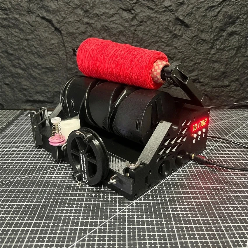 Mini Yarn Rewinder Capable Of Calculating Length And Weight With Automatic Pause Function For Length Detector