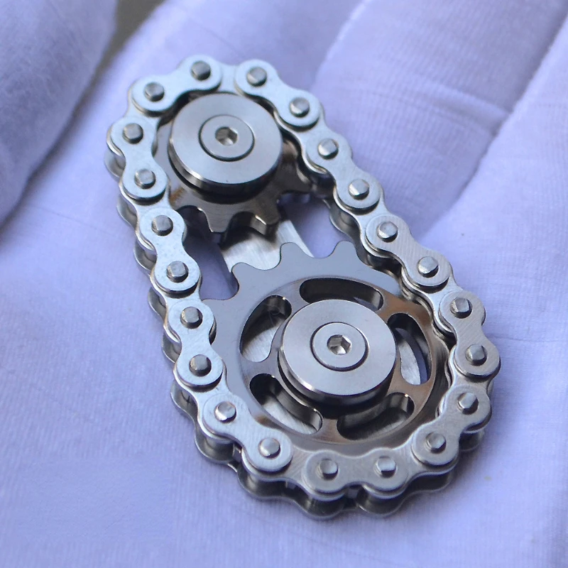 Seven Color EDC Gear Chain Fingertip Gyro Chain Tooth Flywheel Fingertip Decompression Toy Gear Chain Gyro Roadbike Spinner