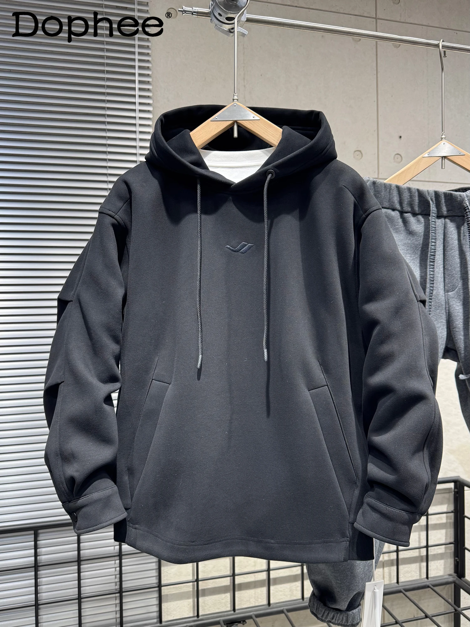 

2025 Autumn Winter New Fashion Hooded Sweatshirt Design Sense Simple Pullover Hoodie Jacket Loose Versatile Top for Men