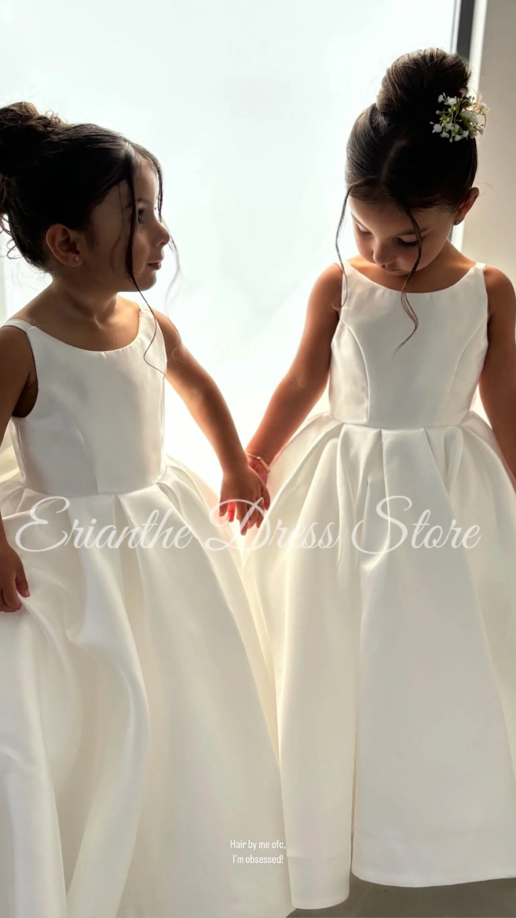 Simple Ivory Satin Flower Girl Dress for Wedding Puffy Sleeveless with Bow Kids Birthday Party First Communion Ball Gown Custom