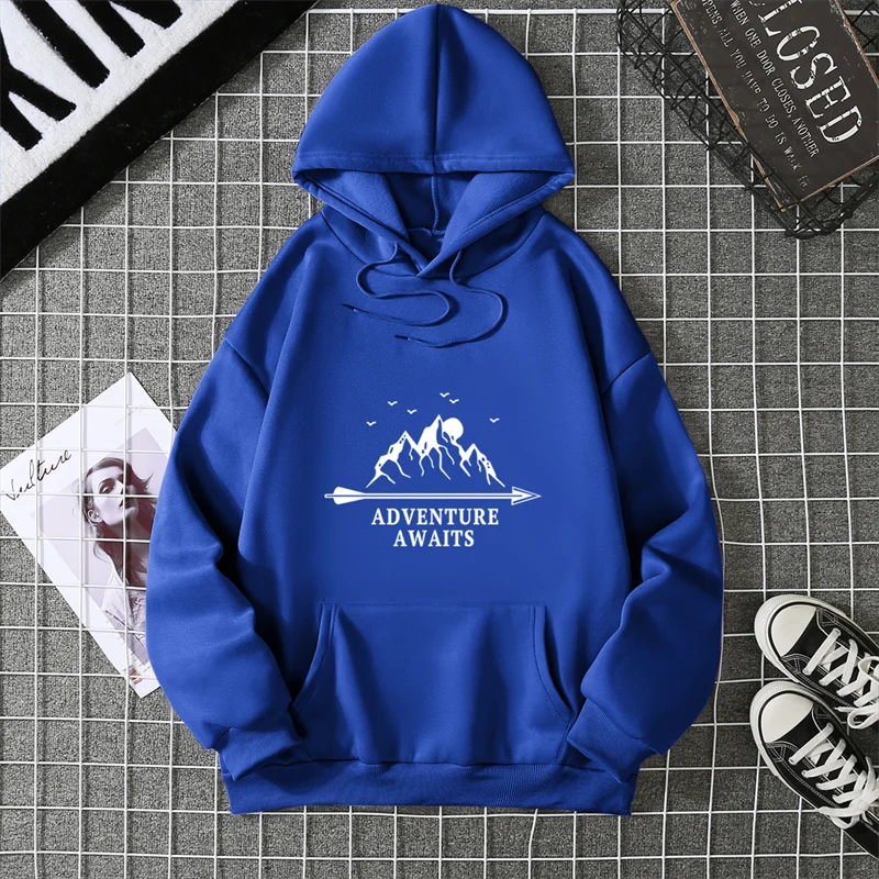 مغامرة يوافق نمط طباعة الرجال هوديس اليومية بلوزات غير رسمية الهيب هوب الاتجاه مقنعين قميص Y2k الملابس خريف شتاء علوي