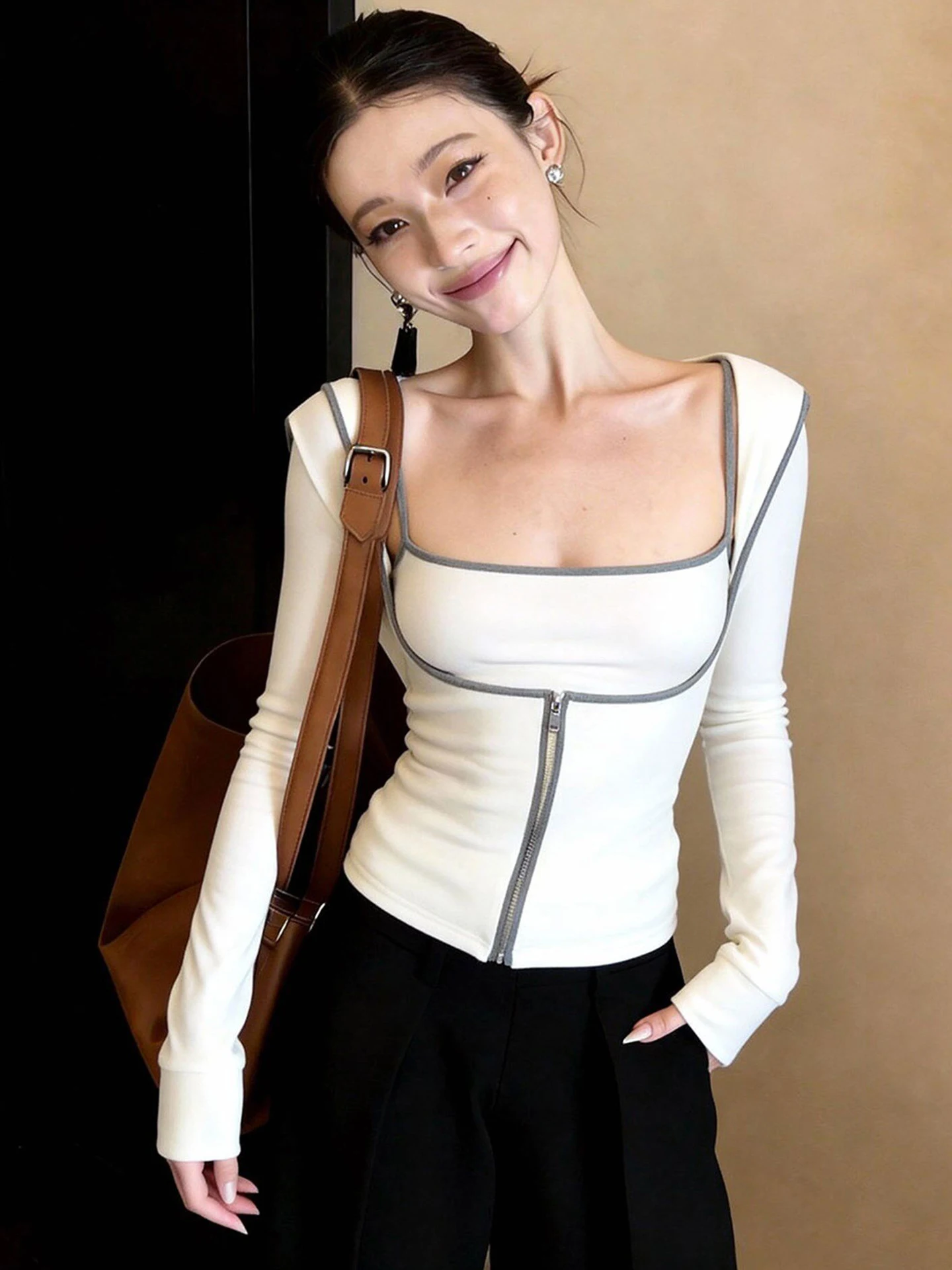 

Korean Style Slim Fit Long Sleeve Wrap Cardigan Top Comfortable Spring New Arrival Fashion Two Piece Set Women's Inner Wear