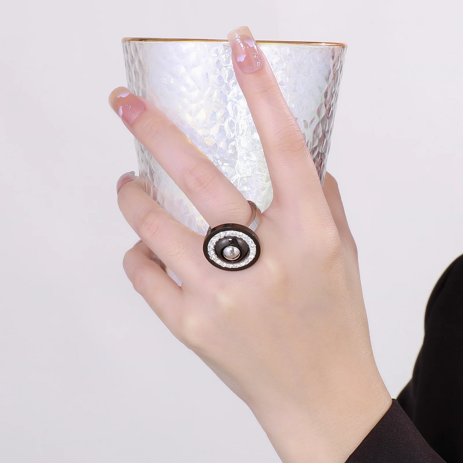 Kalen Stainless Steel Women Rings Jewelry Vintage Zircon Party Rhinestone Bright Black White Rings Never Fade Jewelry Gift