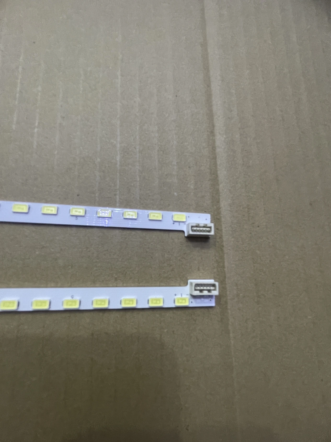 LED Bar For LG 42lw5500 42LV3500 42LW5700 42LV3700 42LV3400 42LW570 42HL833G 42LV355U 42HL833B 42LV375S SONY KDL-42EX410