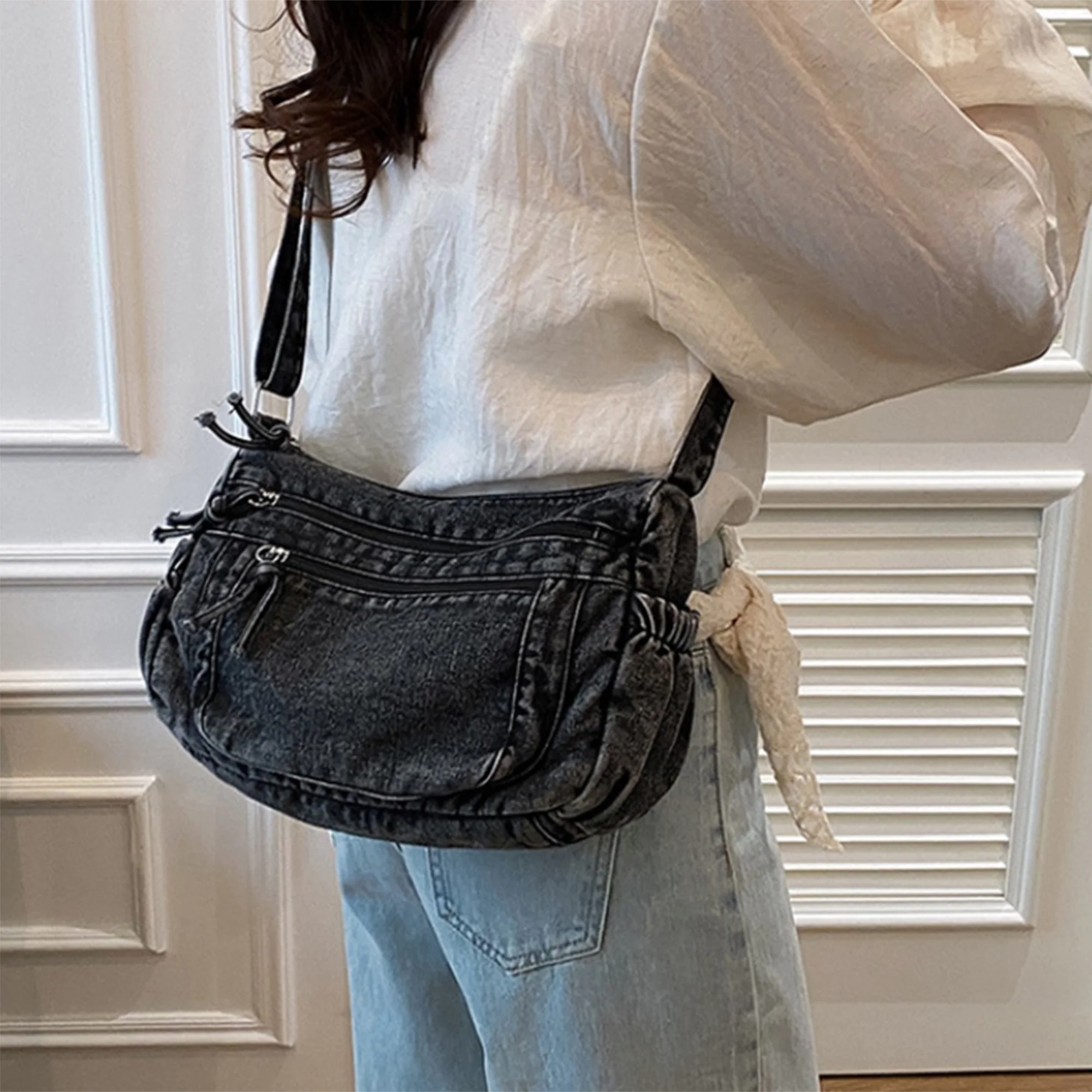 

Fashionable Women s Denim Crossbody Bag with Adjustable Strap Zipper Closure and Multiple Pockets for Stylish and Spacious