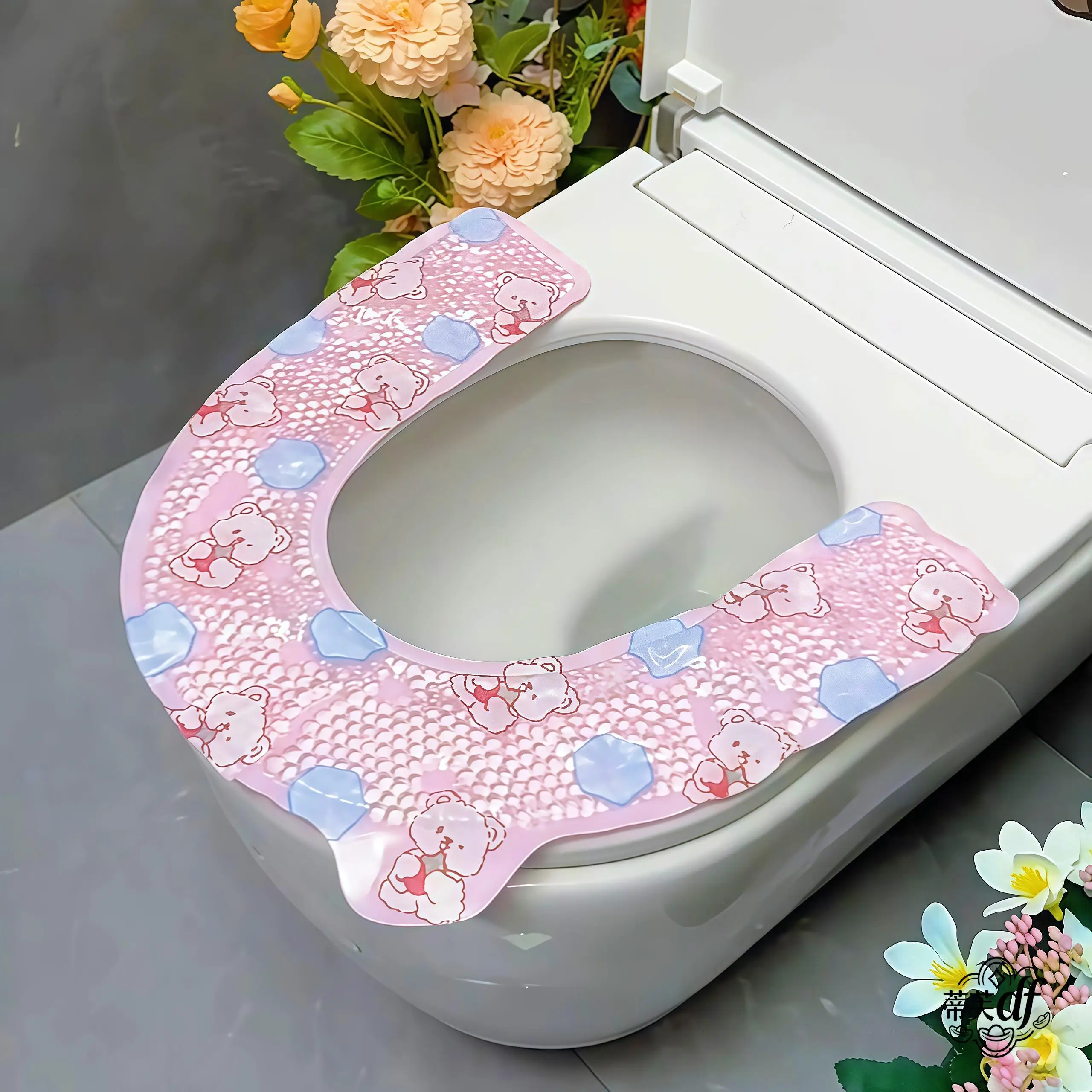 cooling-toilet-cushion-ice-sensation-makeup-room-bathroom-home-use-waterproof-heat-reduction-comfortable-mat-pad