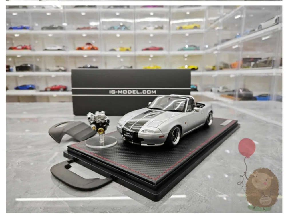 

Модель автомобиля Mazda MX5 Eunos Roadster NA B6-ZE из смолы, масштаб 1:18, подарок для мальчика