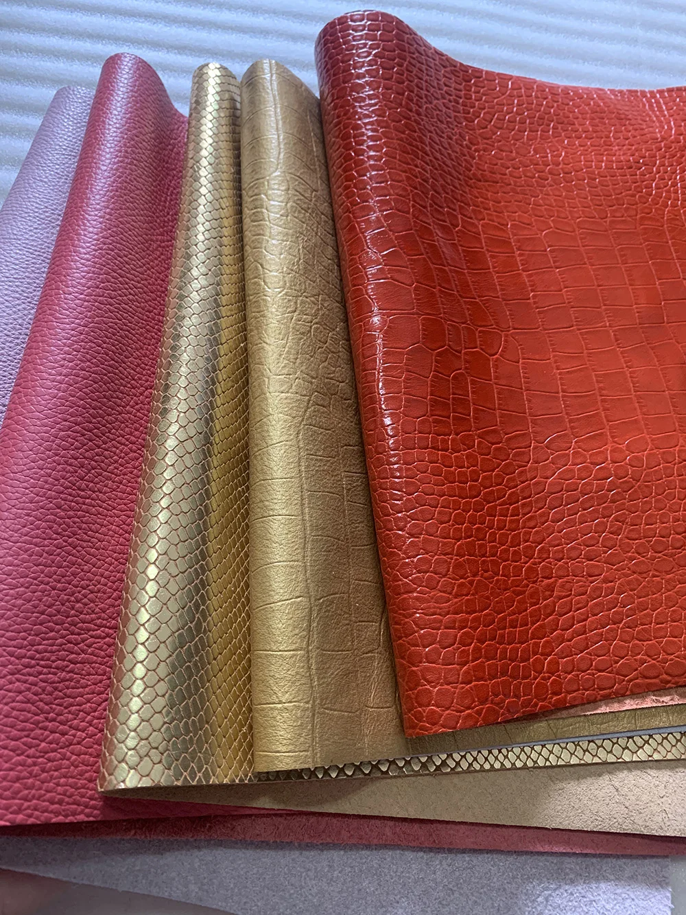 Colorful lychee patterned top layer cowhide leather fabric, handmade DIY cutting, sewing accessories, 30 * 60 size series