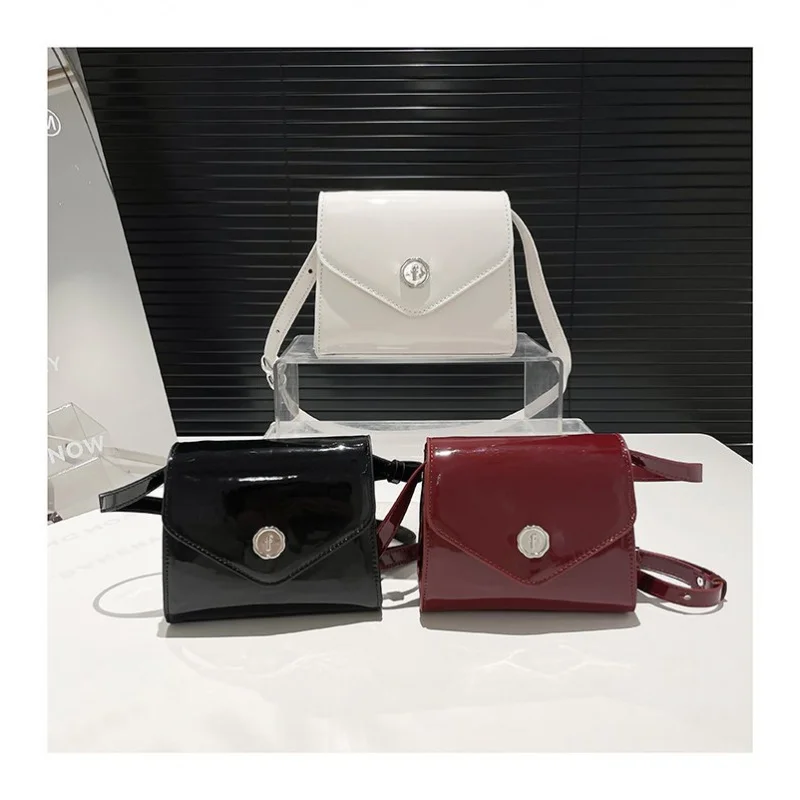 

Luxury Ladies Tote Bag Crafted From Premium Leather Featuring High-End Paris Neat Lightweight Soft Vintage Daily Look​