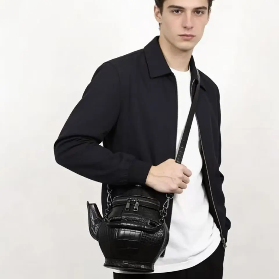 

Casual 3D Wine Bottle ape oulder Crossbody Bag Faionable op eup Phone Wallet Buet ape Pure Color PU Leather