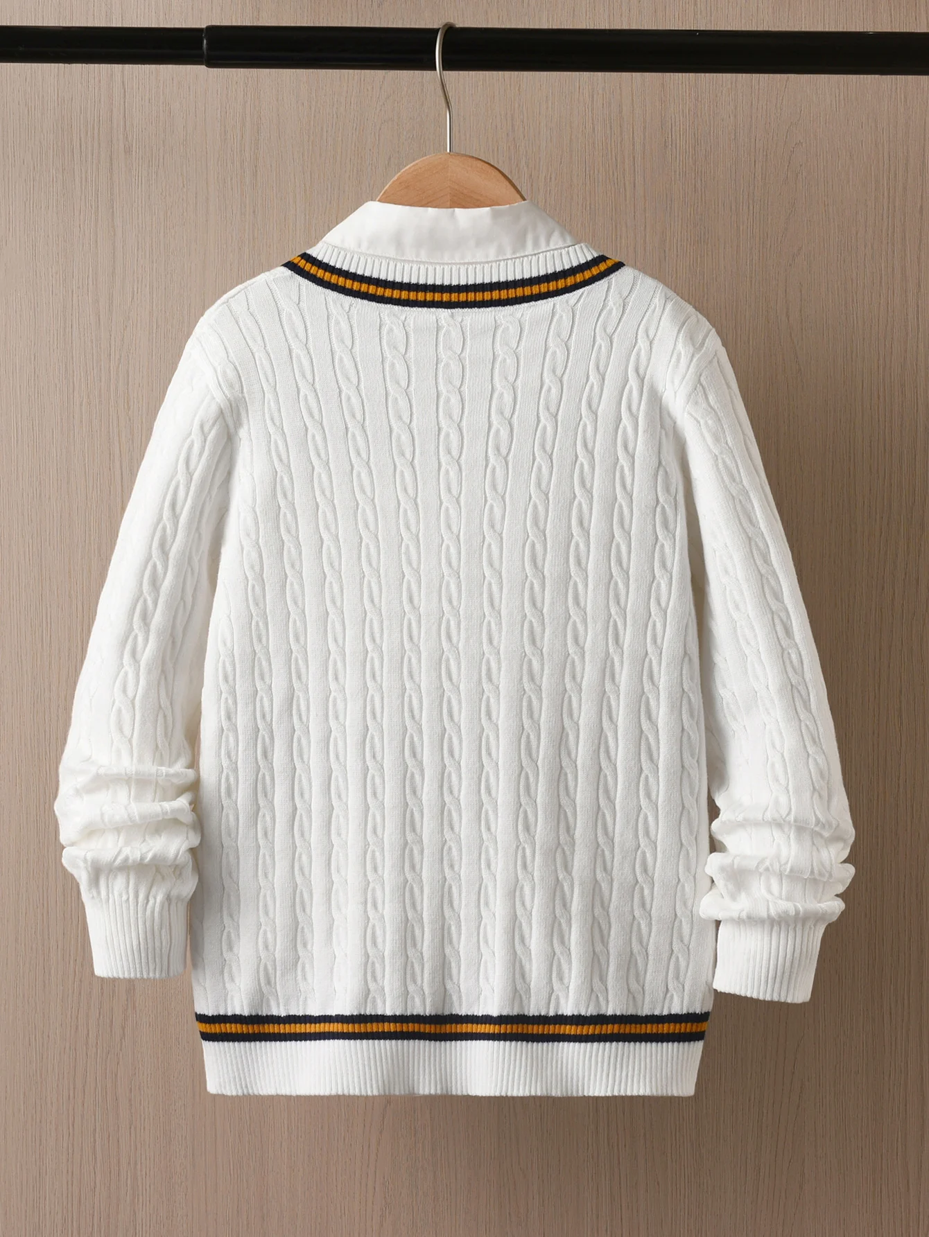 Boys' V-neck Knitting Sweater Fried Dough Twists Contrast Stripe College Style Pullover Is Suitable for Daily Autumn and Winter