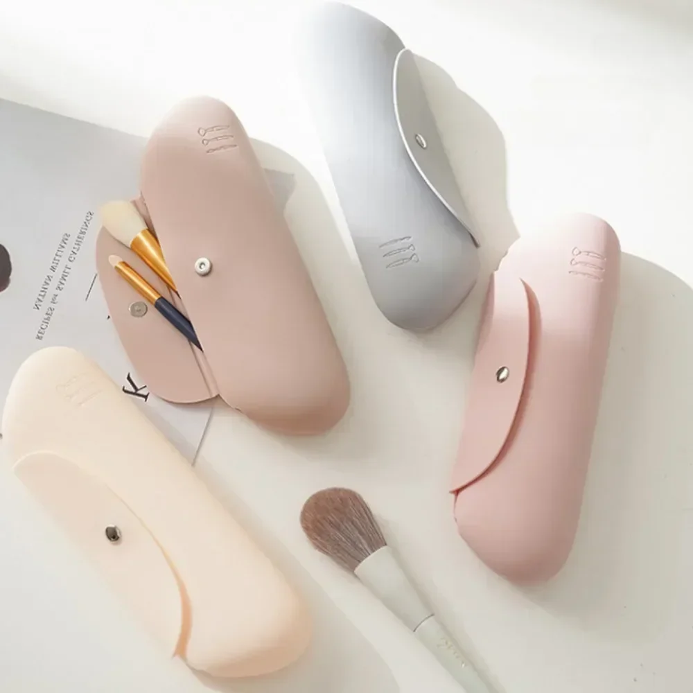 Travel Makeup Brush Holder Silicone Cosmetic Brushes Bag Portable Makeup Sponge Case Organizer Women Make Up Tools Travelling