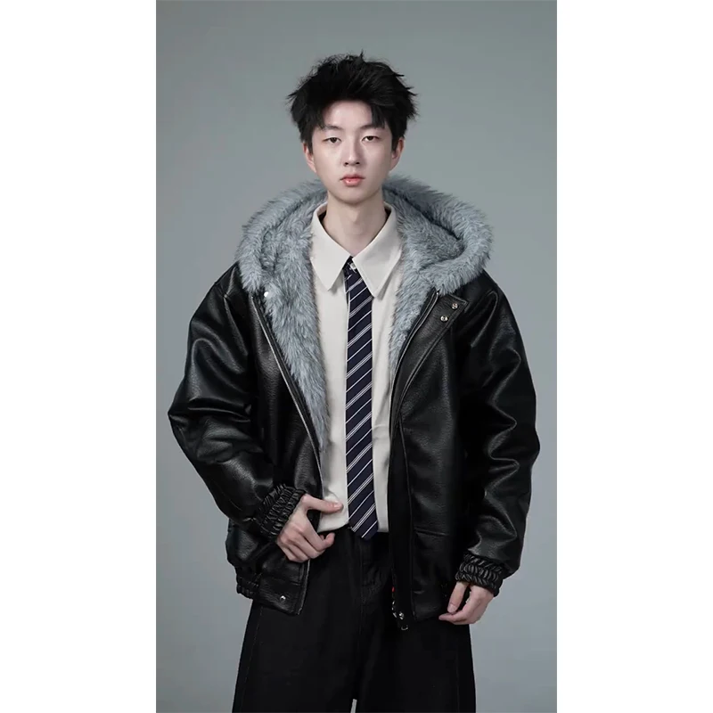 

Черная куртка из искусственной кожи с капюшоном, утепленная, с теплым воротником, хлопковое пальто, молодежная повседневная зимняя верхняя одежда, Cleanfit, длинный рукав