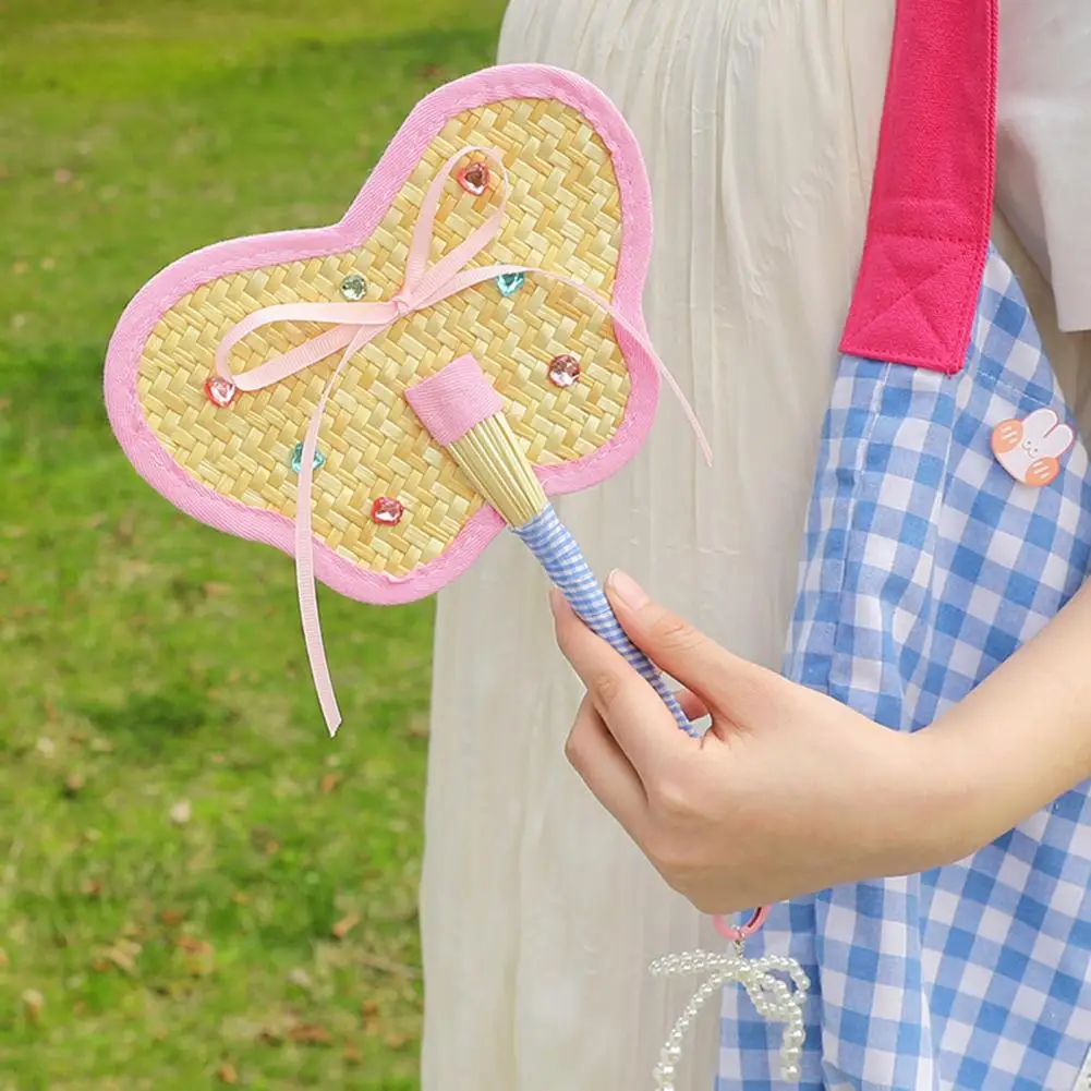 Cartoon Handmade Weaving Fan Bear Butterfly Dog Pumpkin Shell Mango Shape Woven Hand Fan Summer Handheld Cooling Fan Decoration