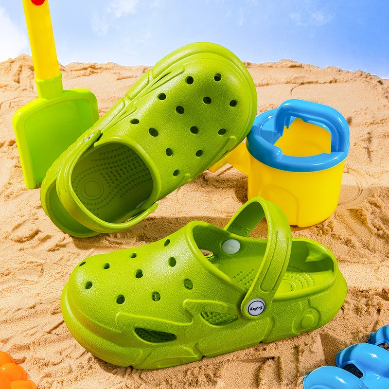 

Children’s Summer Light Thick Soled Soft Anti-Slip Sandals Kids’ Breathable Slippers Popular Hole Shoes