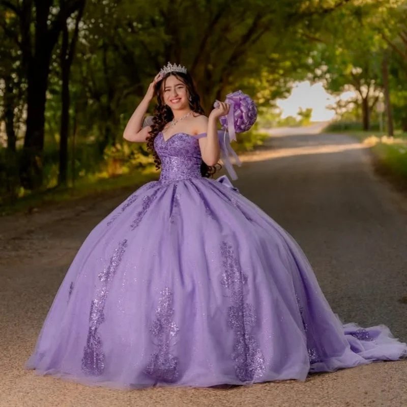 فساتين Quinceanera أرجوانية لامعة مخصصة قبالة الكتف مزين بالترتر كريستال طويل الذيل القوس فيستدو 15 Quinceanera #6