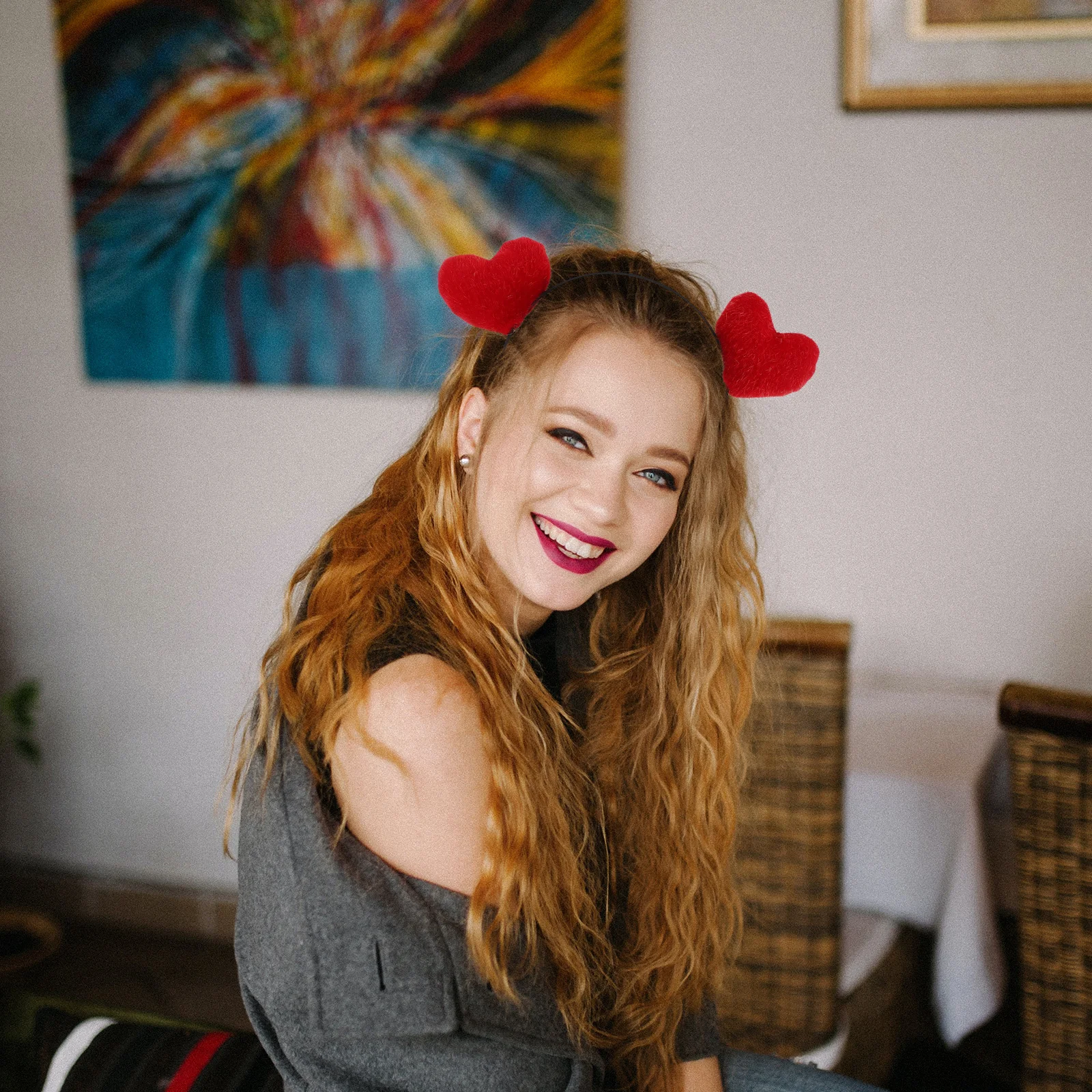 

2Pcs Heart-shaped Hairbands Bright Colorful Valentine's Day Party Head Decor Fine Quality Shaped Headwear Lovely Hoops