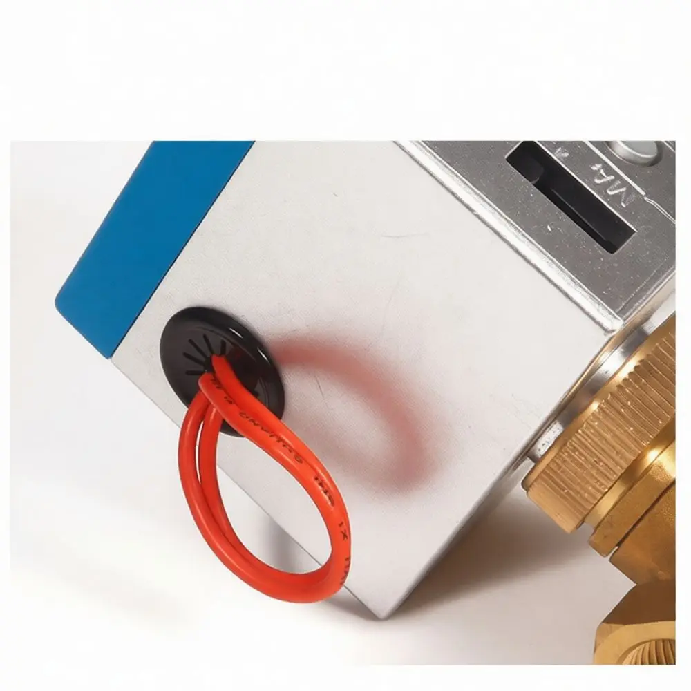 Brass Electric Two Way Valve HVAC Fan Coil Unit Flow Control Actuator Manual Override Shut Off Valve Pipe System Connector 220V